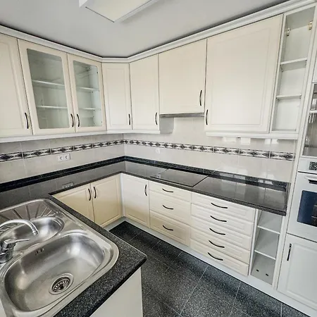 Апартаменты Carreira Dreamscape - 3 Bedrooms *